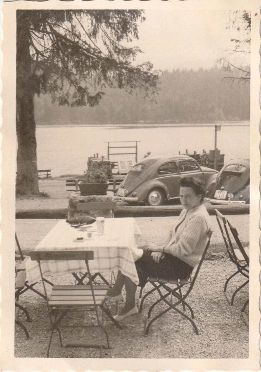 Image may have been reduced in size. Click image to view fullscreen.