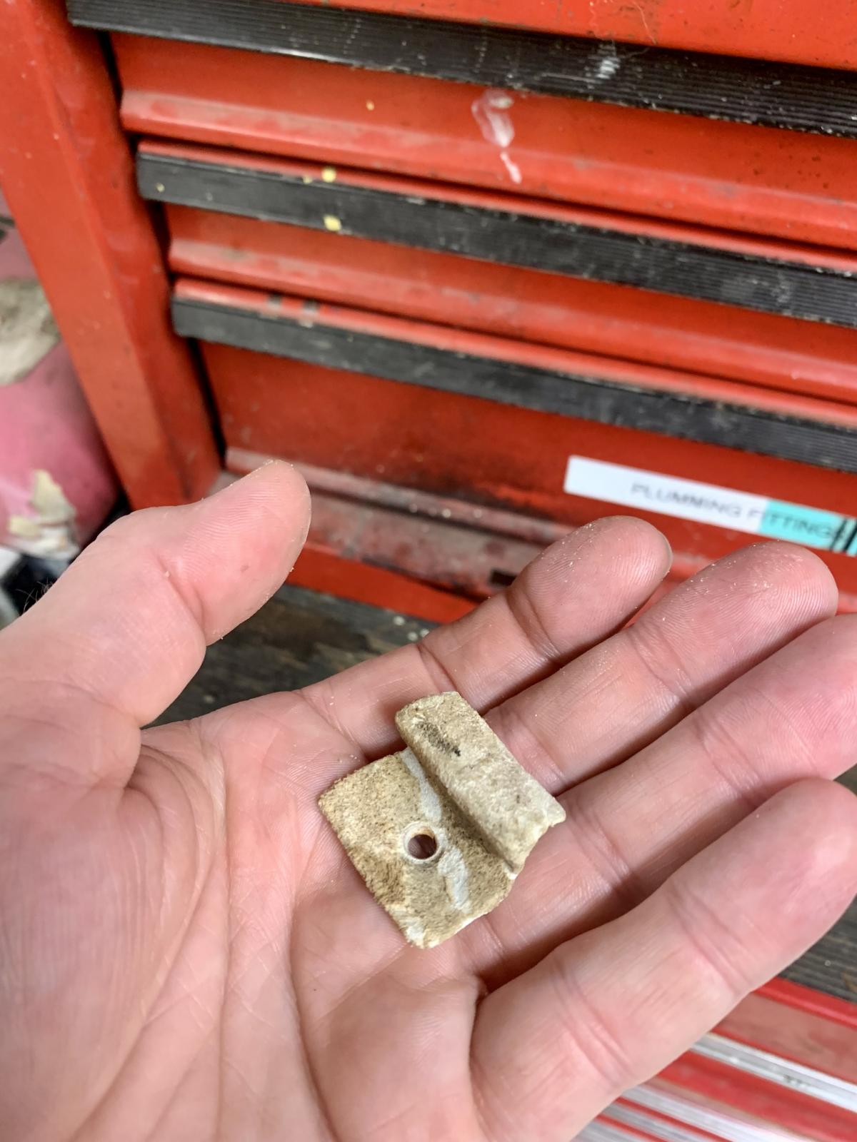 Image may have been reduced in size. Click image to view fullscreen.