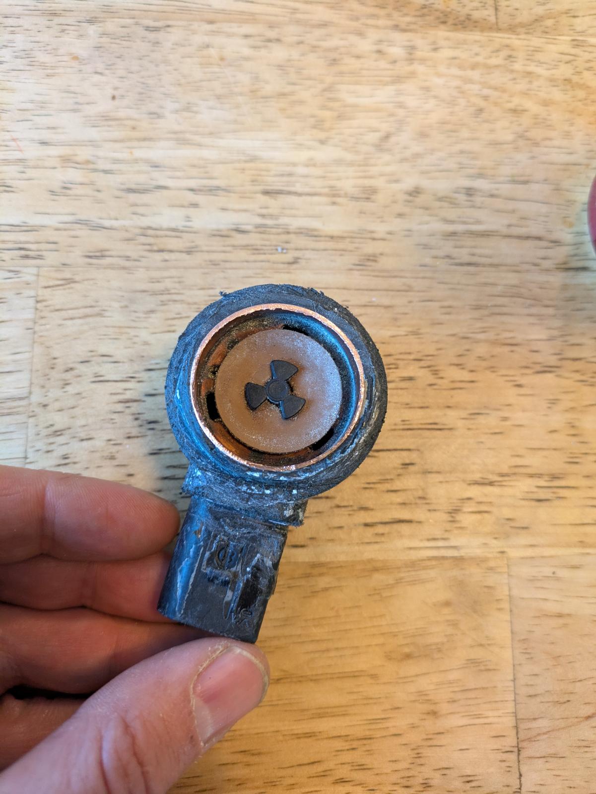 Image may have been reduced in size. Click image to view fullscreen.
