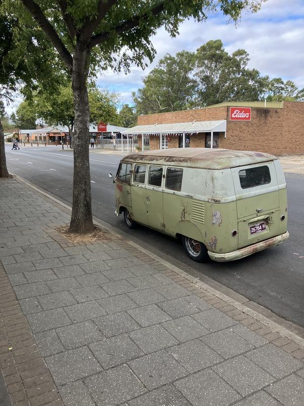Image may have been reduced in size. Click image to view fullscreen.