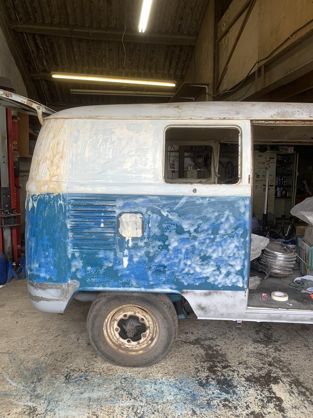 Image may have been reduced in size. Click image to view fullscreen.
