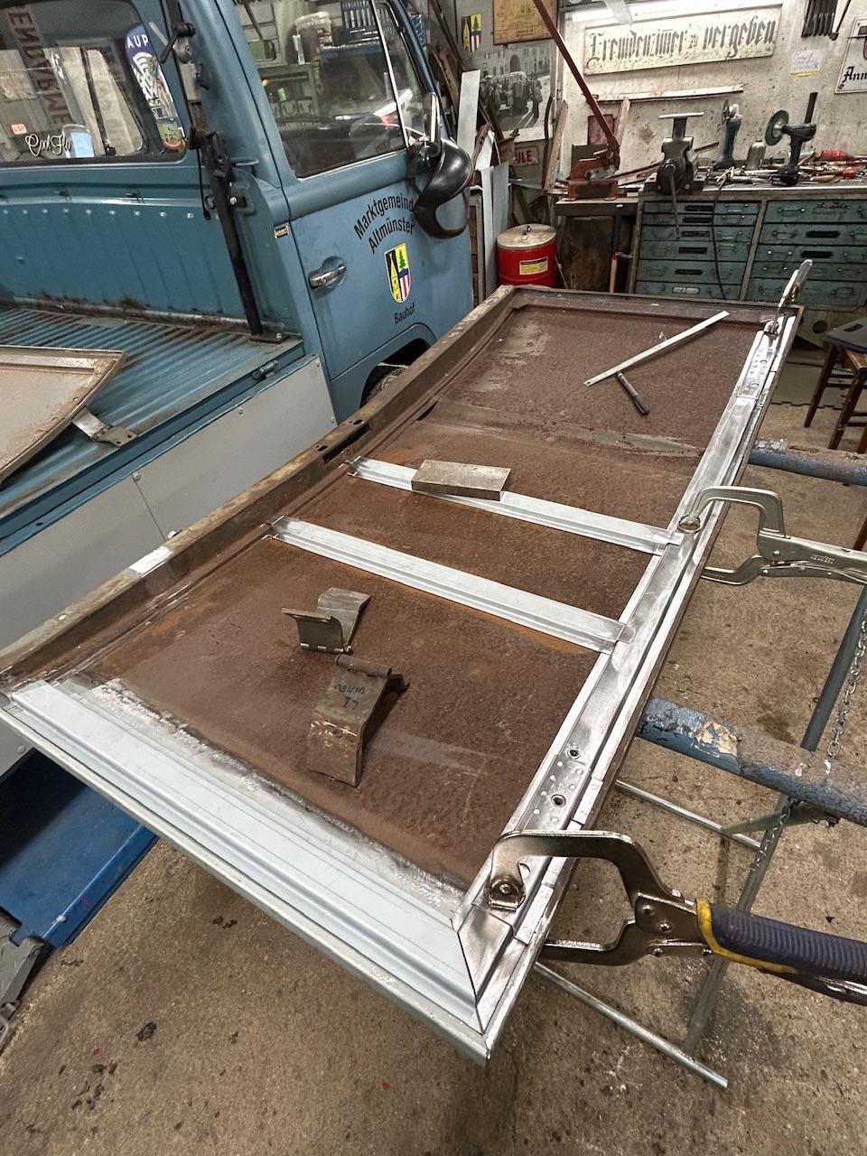 Image may have been reduced in size. Click image to view fullscreen.