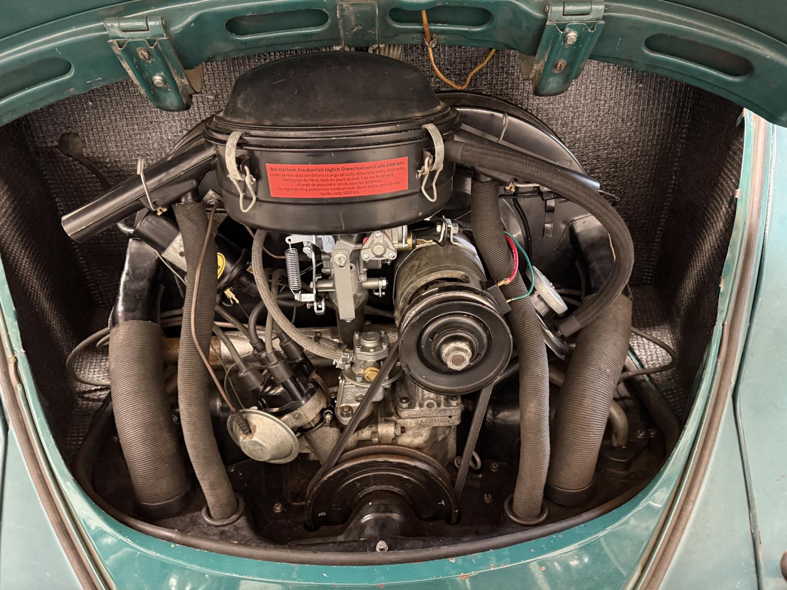 Image may have been reduced in size. Click image to view fullscreen.