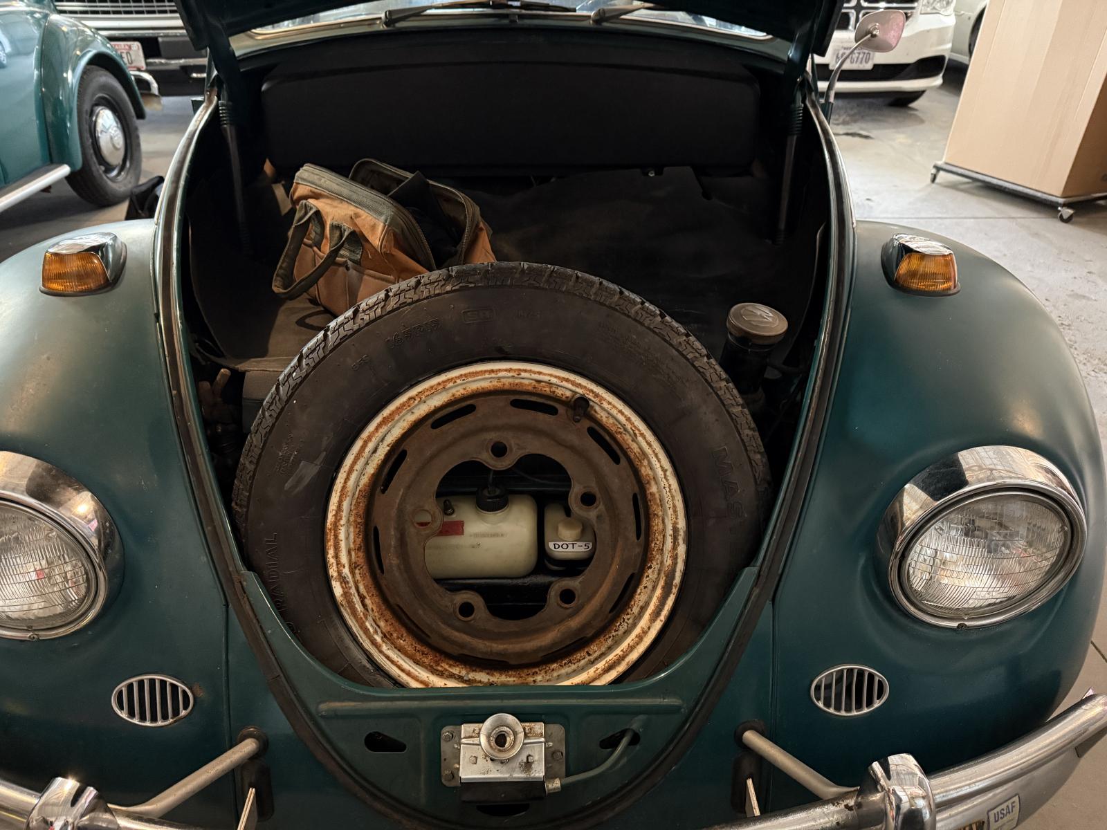 Image may have been reduced in size. Click image to view fullscreen.