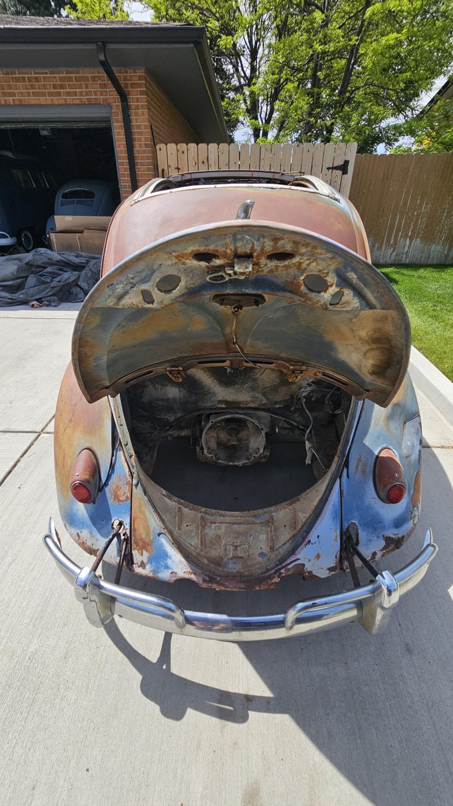 Image may have been reduced in size. Click image to view fullscreen.
