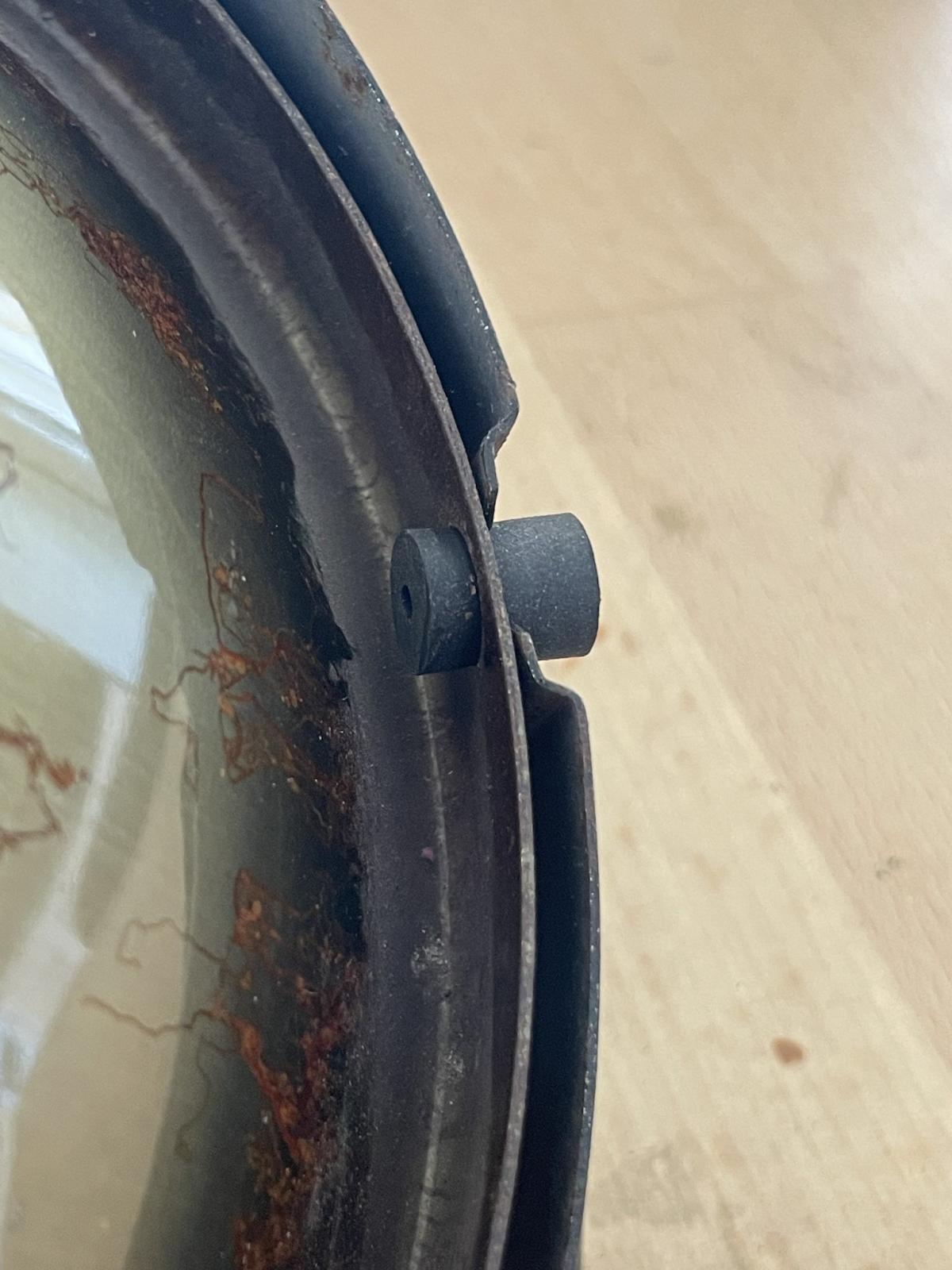 Image may have been reduced in size. Click image to view fullscreen.