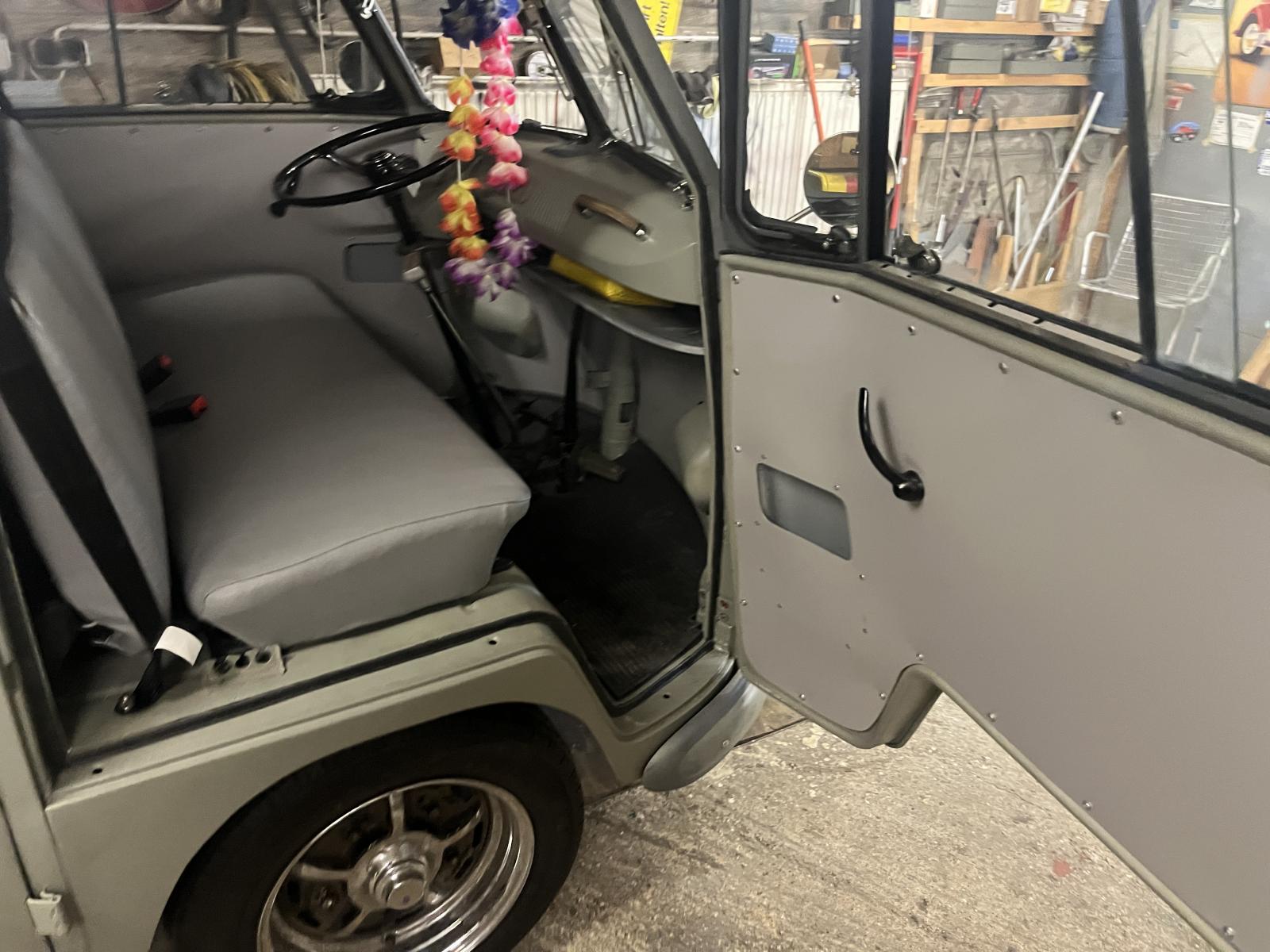 Image may have been reduced in size. Click image to view fullscreen.