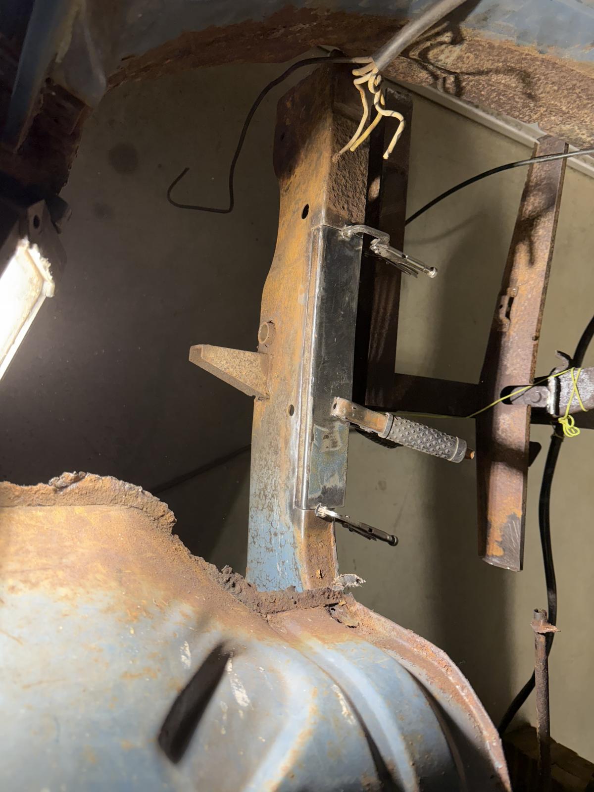 Image may have been reduced in size. Click image to view fullscreen.
