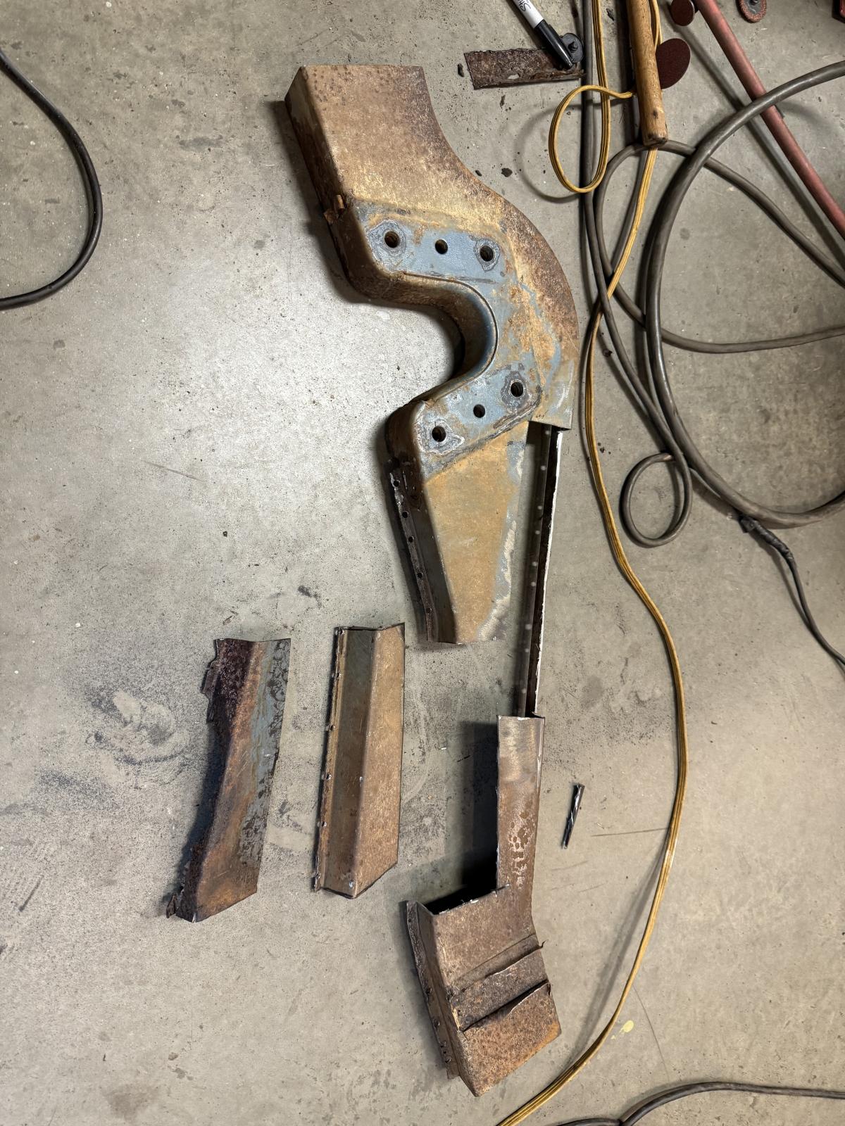Image may have been reduced in size. Click image to view fullscreen.