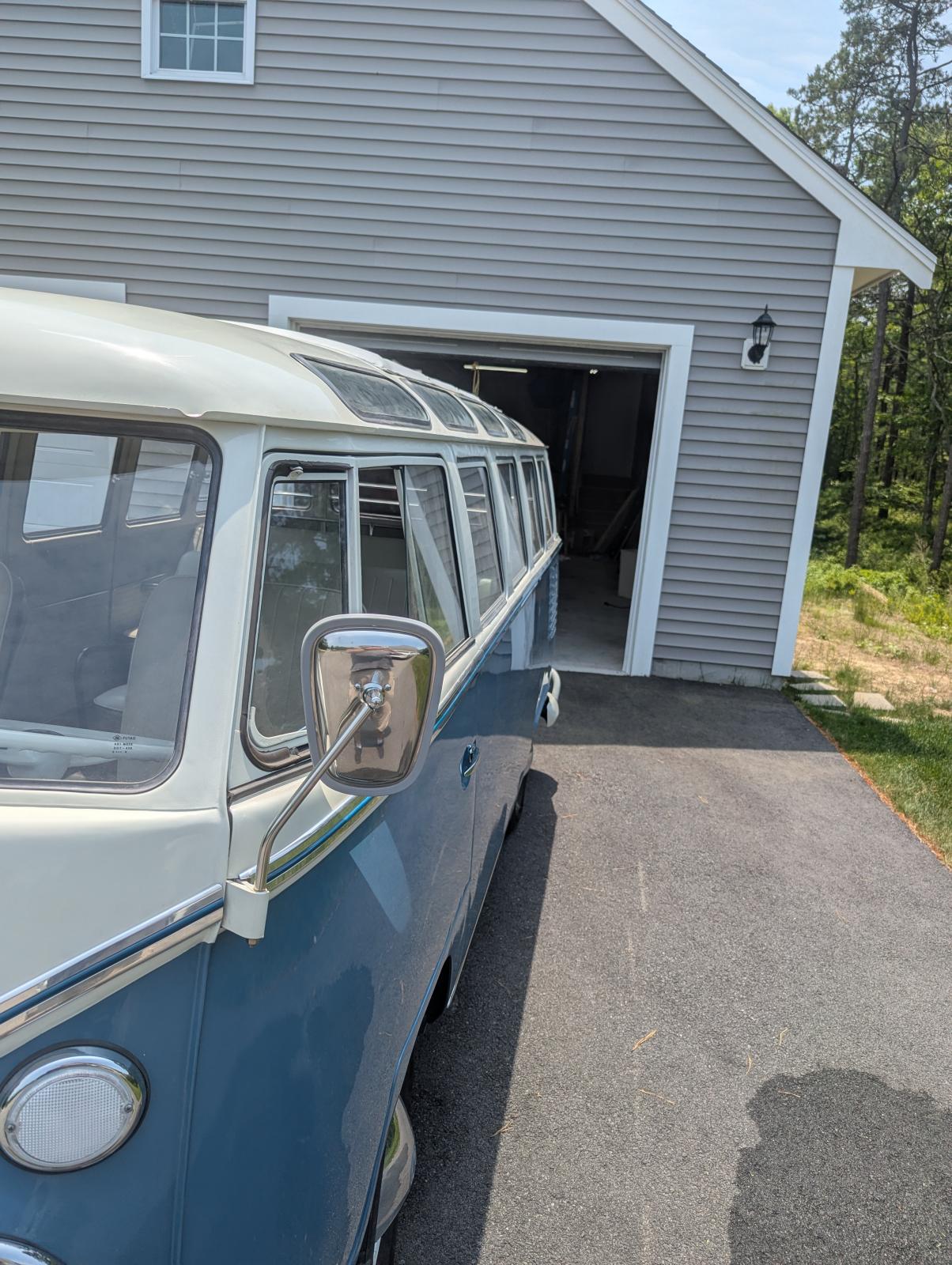 Image may have been reduced in size. Click image to view fullscreen.