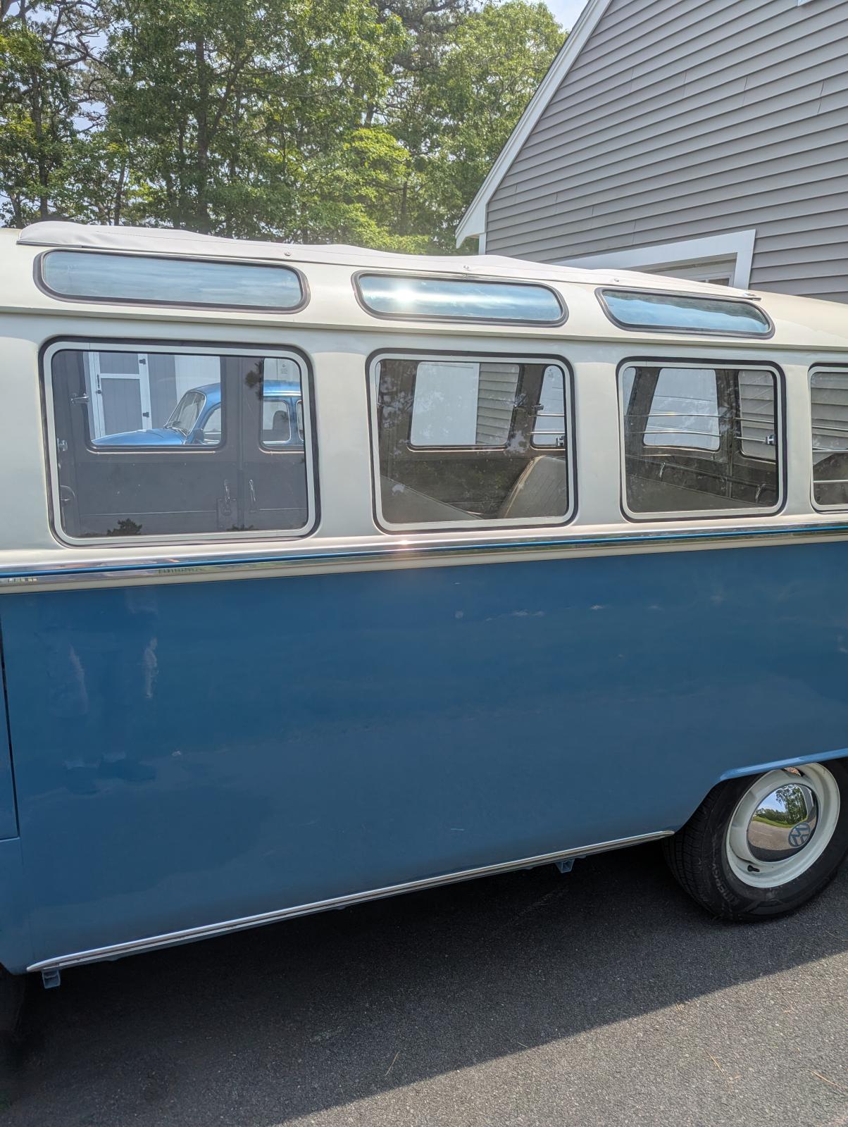 Image may have been reduced in size. Click image to view fullscreen.