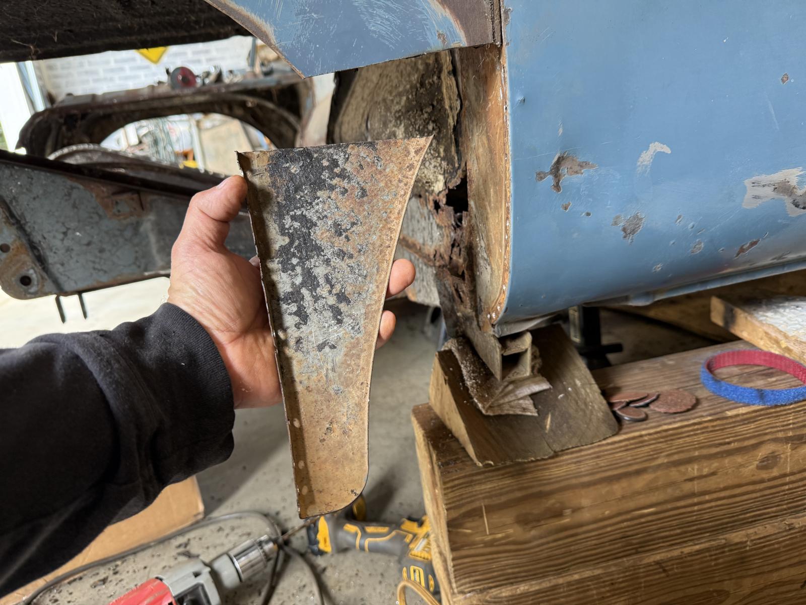 Image may have been reduced in size. Click image to view fullscreen.