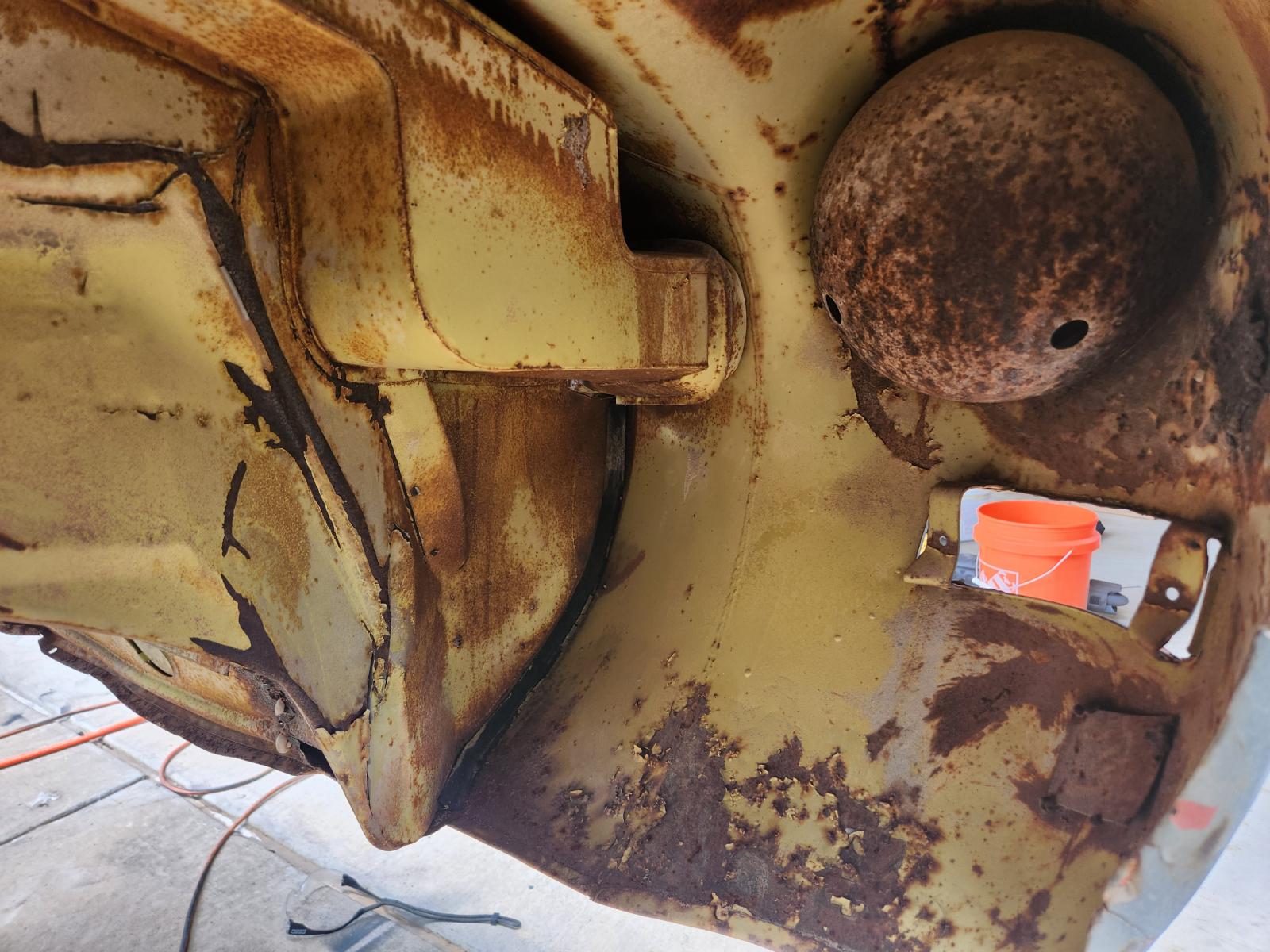 Image may have been reduced in size. Click image to view fullscreen.