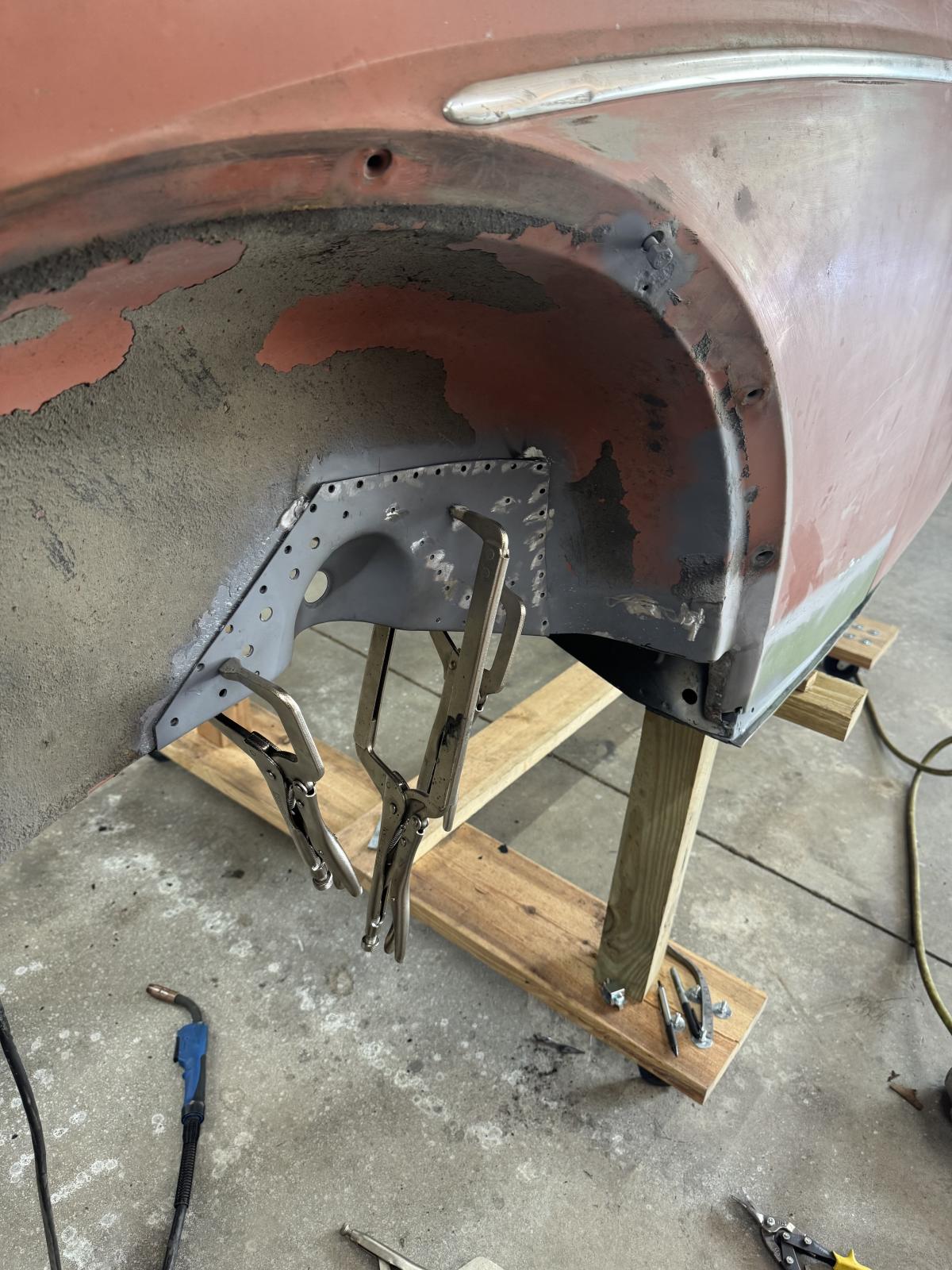 Image may have been reduced in size. Click image to view fullscreen.