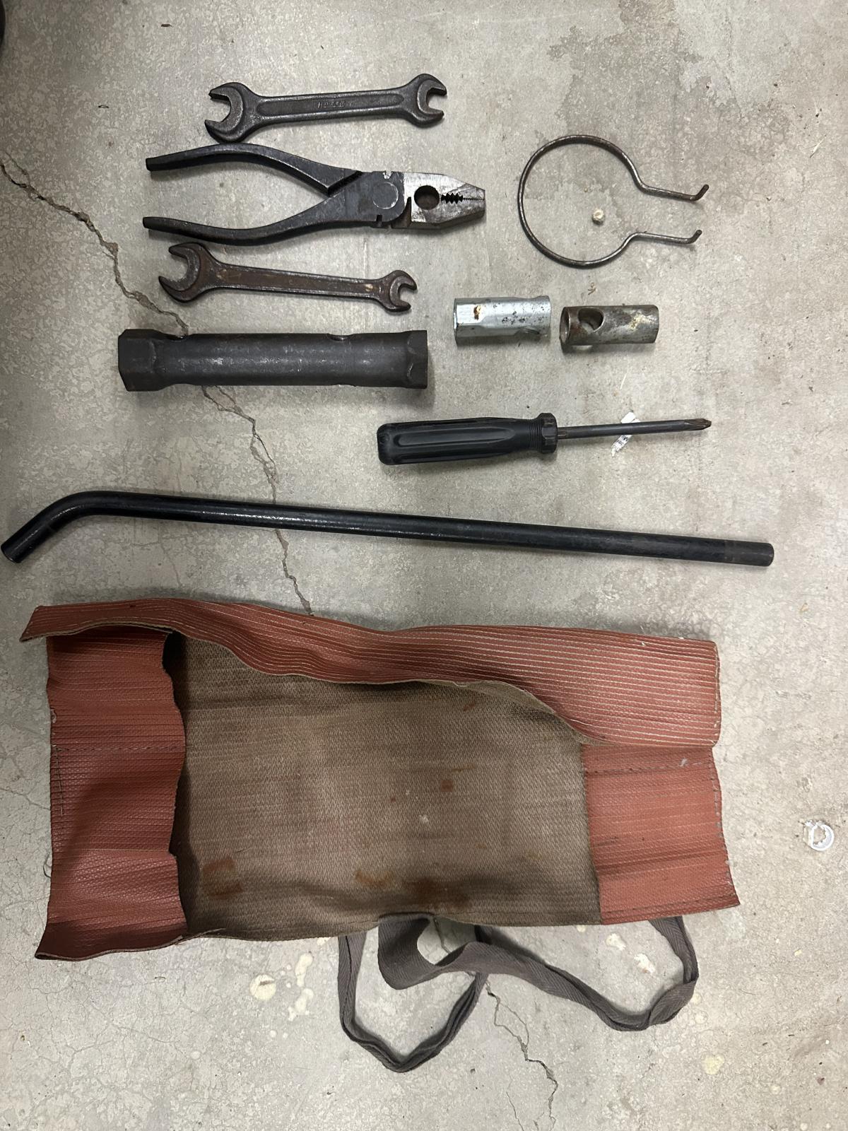Image may have been reduced in size. Click image to view fullscreen.