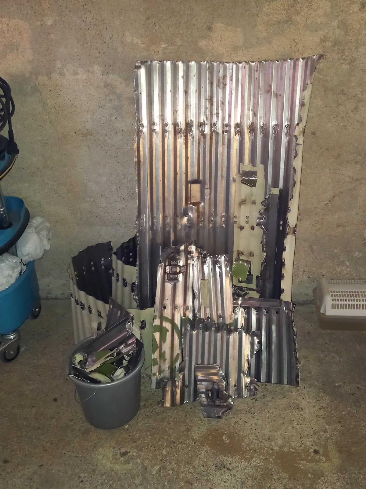Image may have been reduced in size. Click image to view fullscreen.
