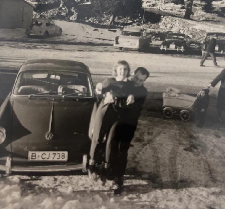Image may have been reduced in size. Click image to view fullscreen.