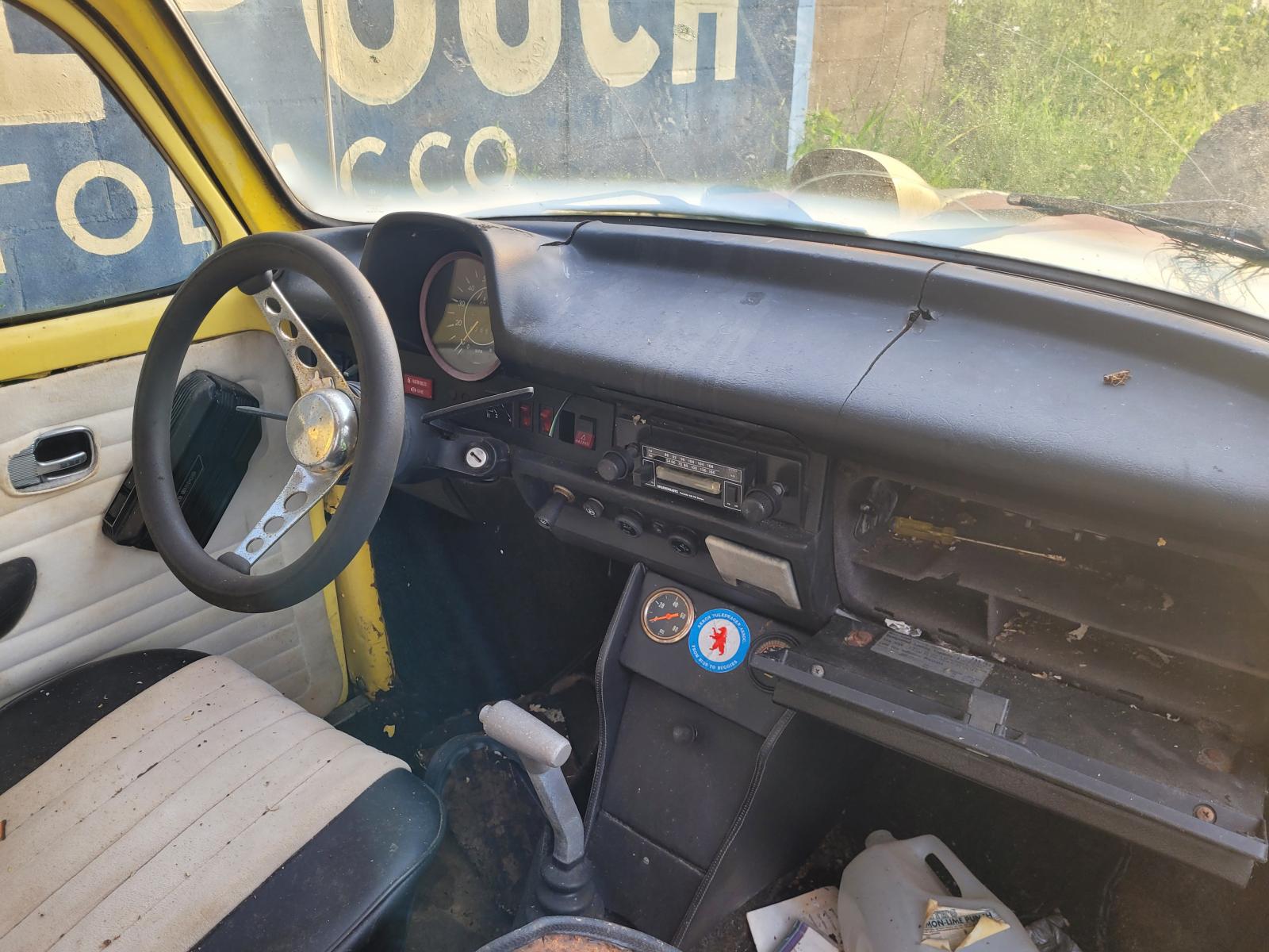 Image may have been reduced in size. Click image to view fullscreen.