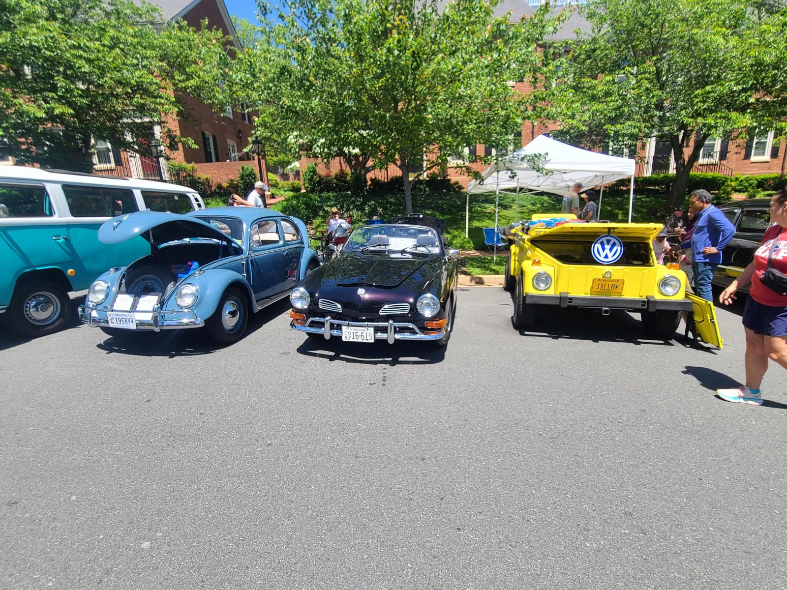 Image may have been reduced in size. Click image to view fullscreen.