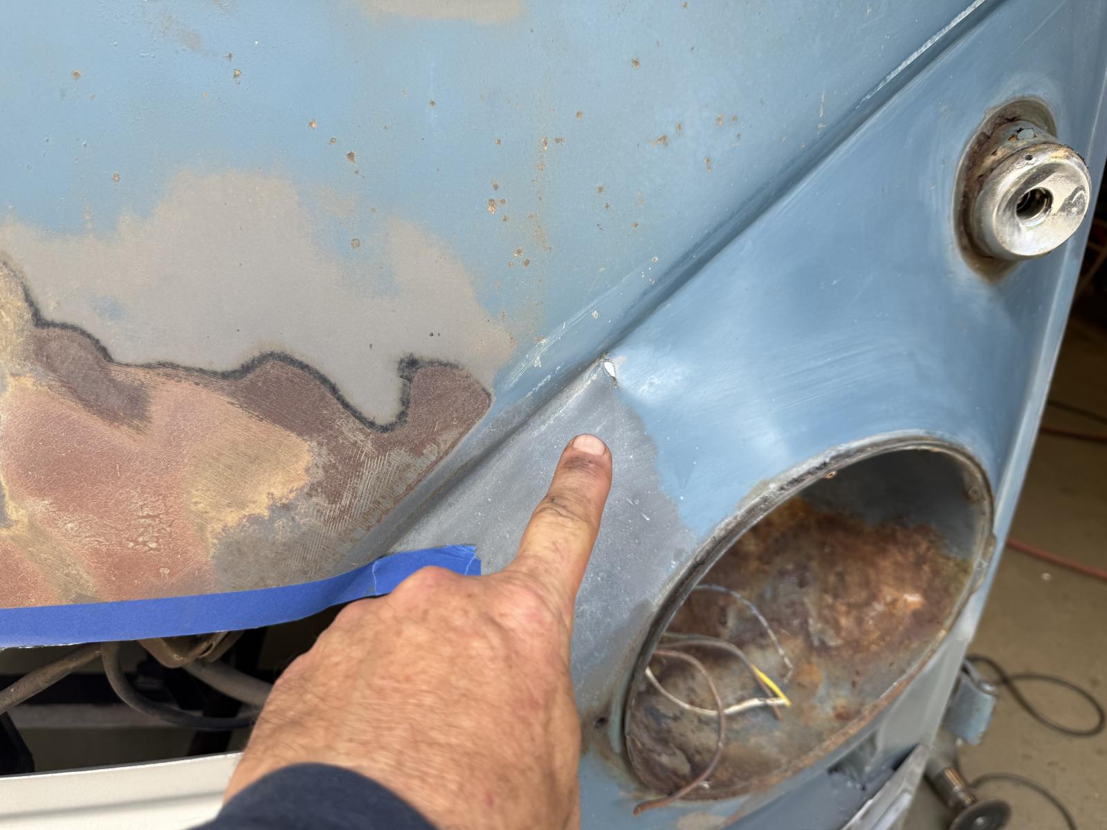 Image may have been reduced in size. Click image to view fullscreen.