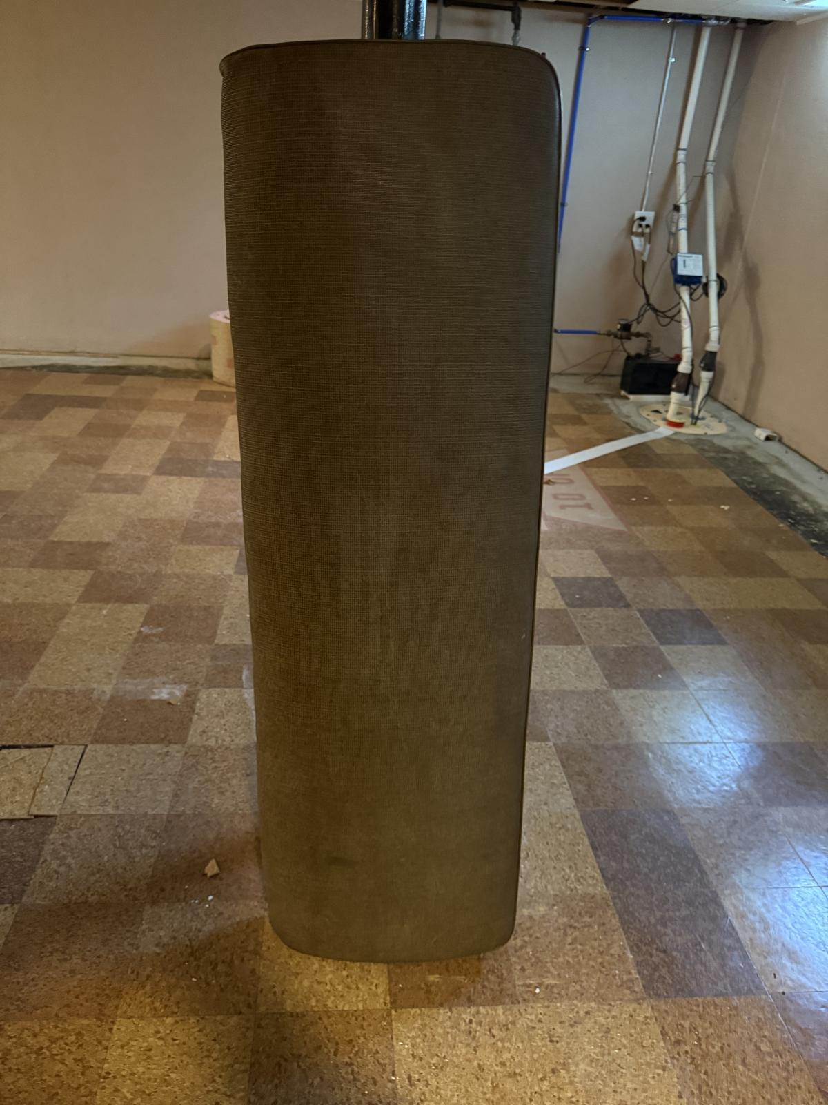 Image may have been reduced in size. Click image to view fullscreen.