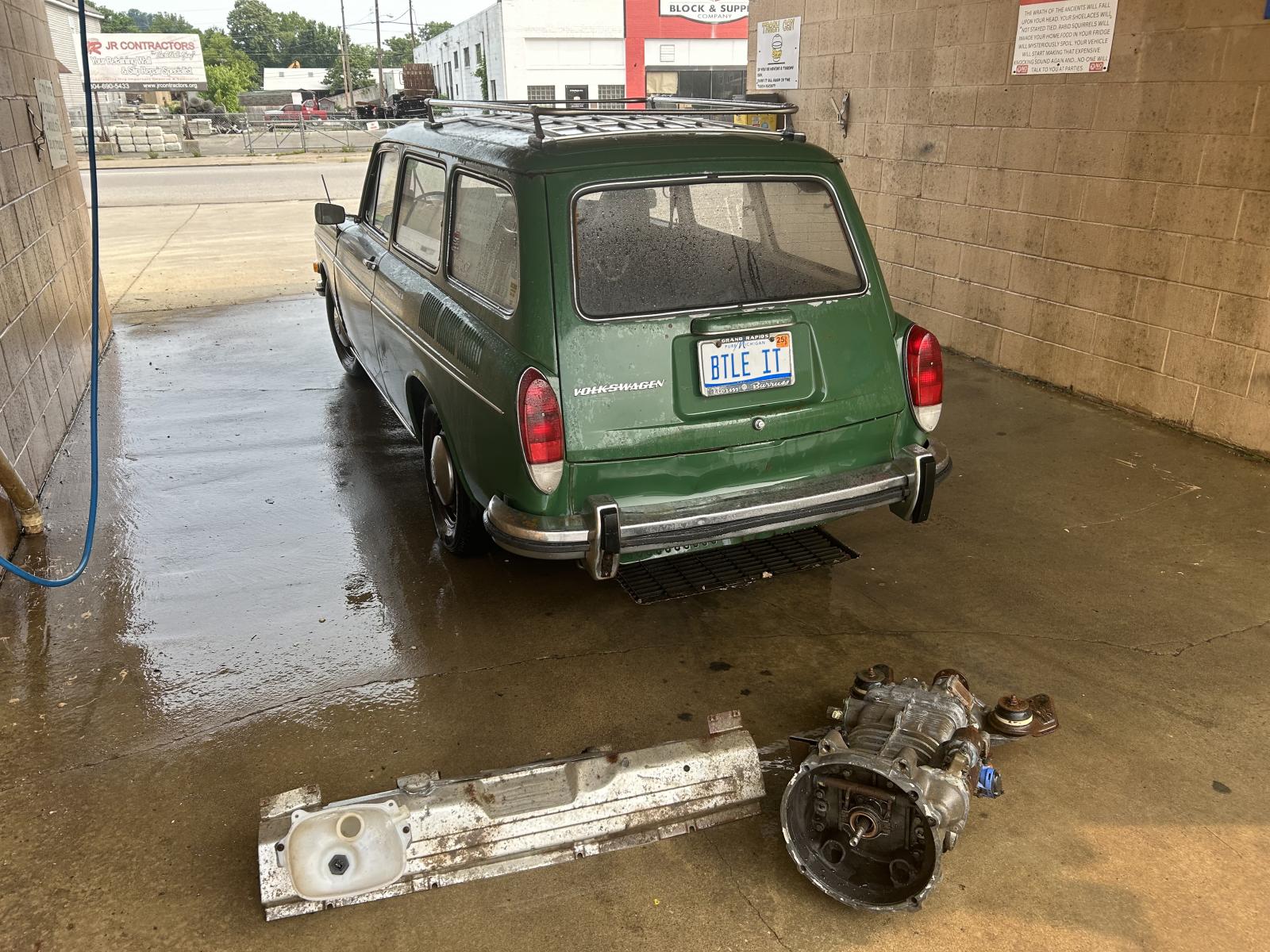 Image may have been reduced in size. Click image to view fullscreen.