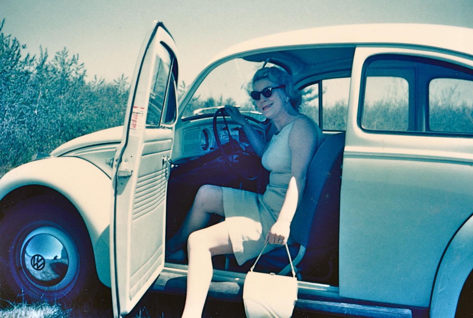 Image may have been reduced in size. Click image to view fullscreen.