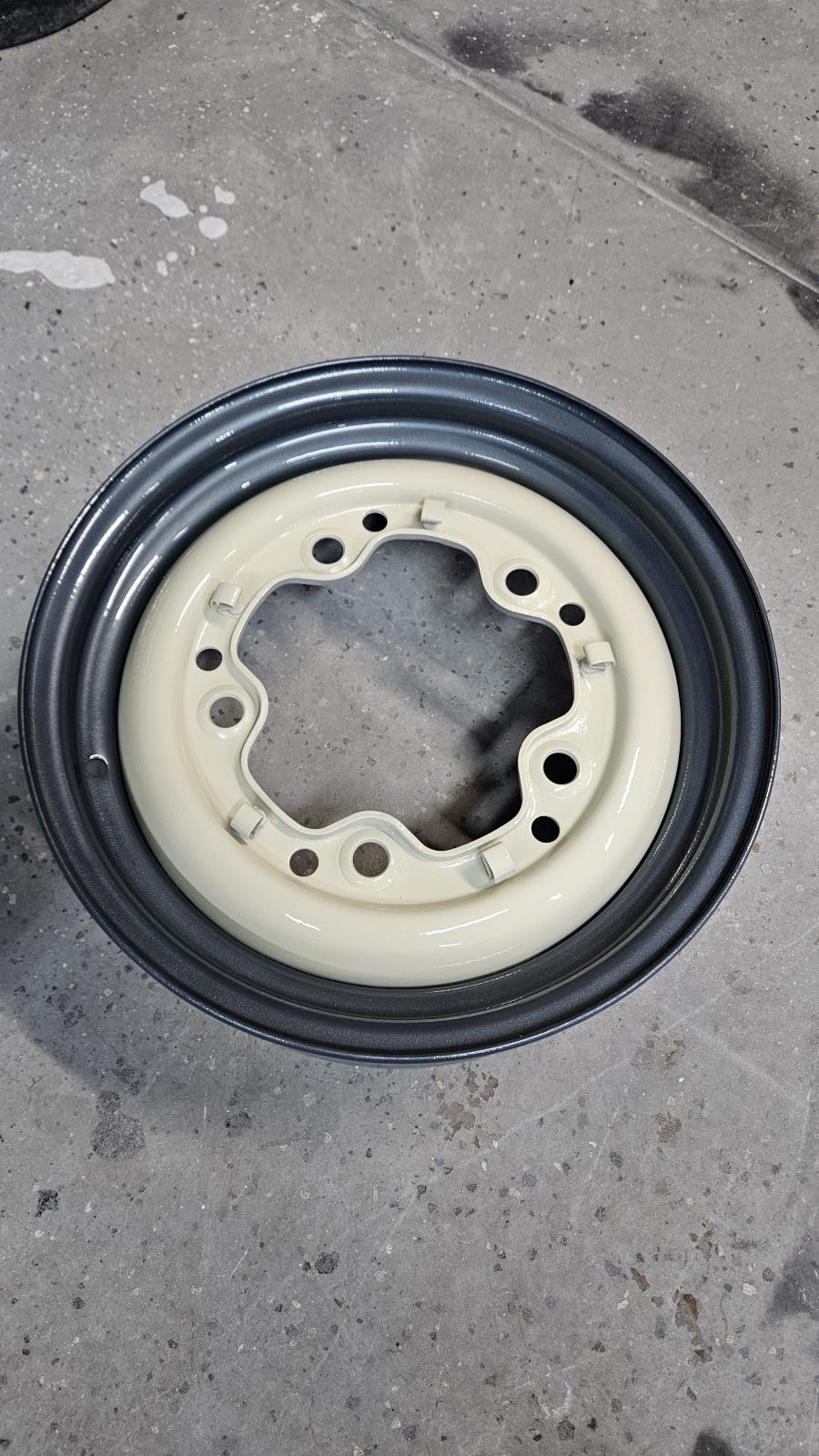 Image may have been reduced in size. Click image to view fullscreen.