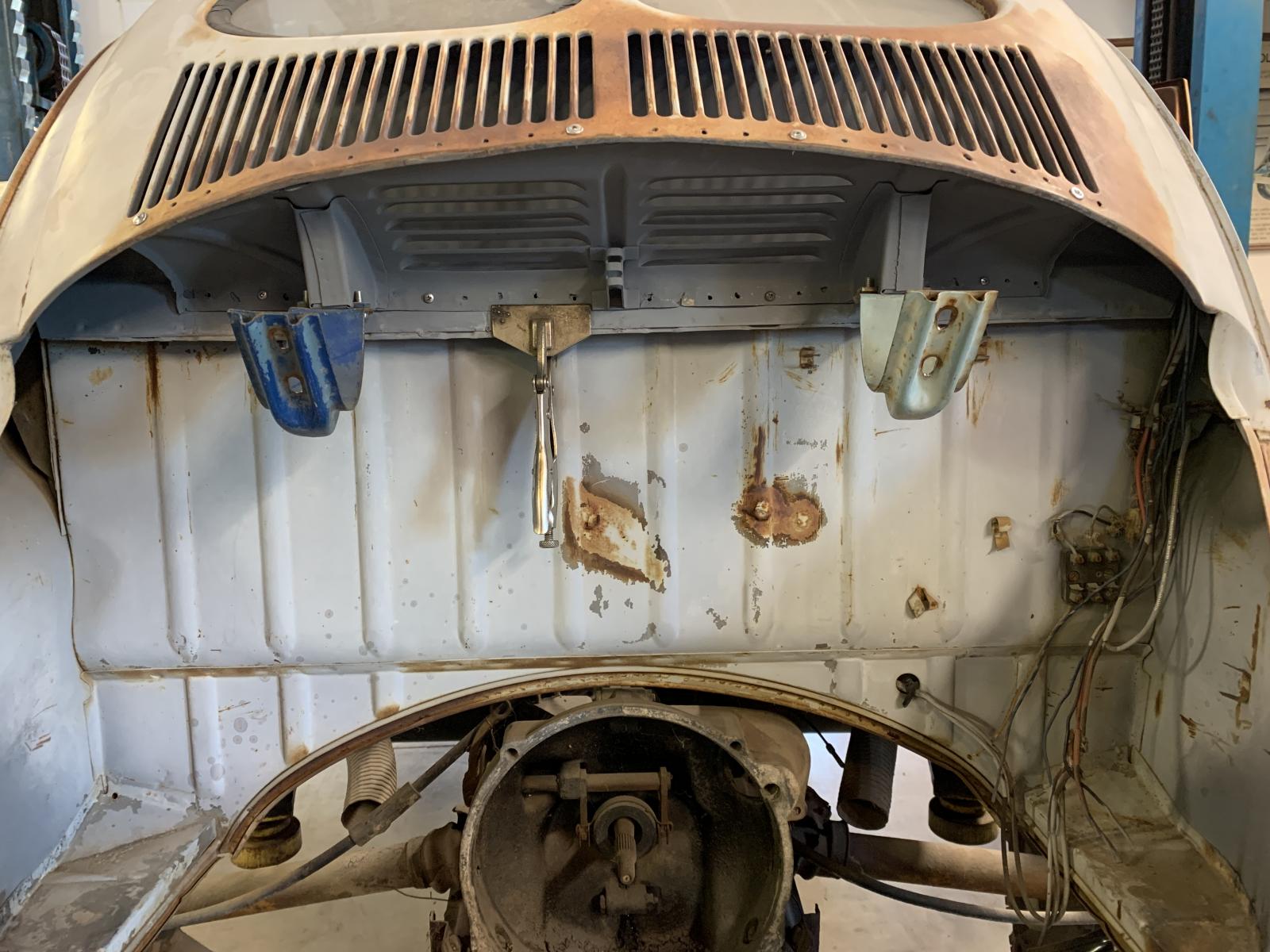 Image may have been reduced in size. Click image to view fullscreen.