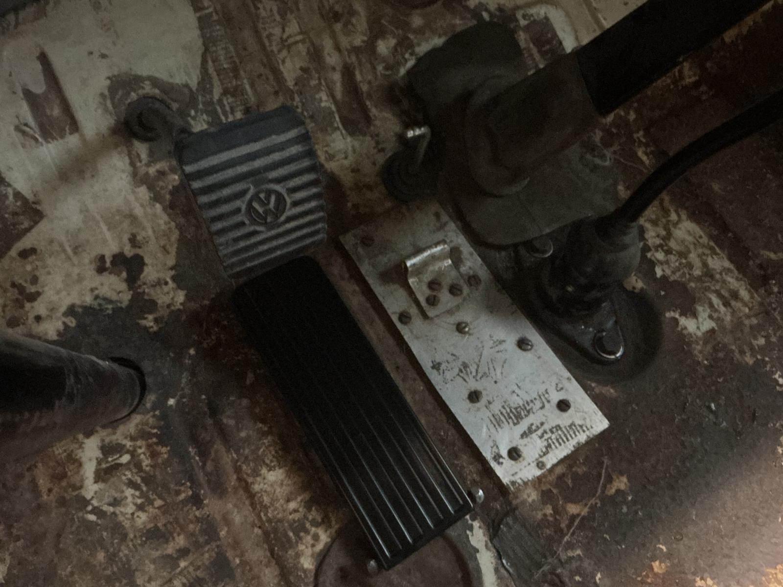 Image may have been reduced in size. Click image to view fullscreen.