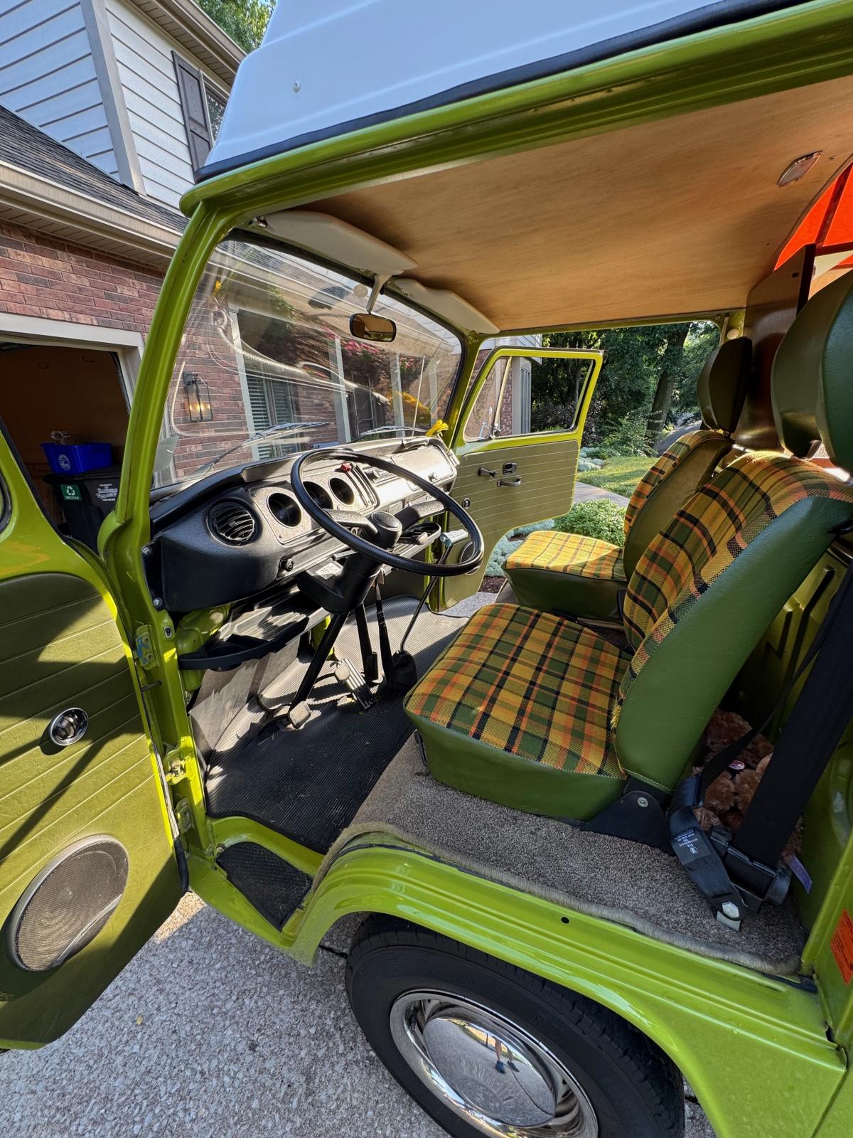 Image may have been reduced in size. Click image to view fullscreen.