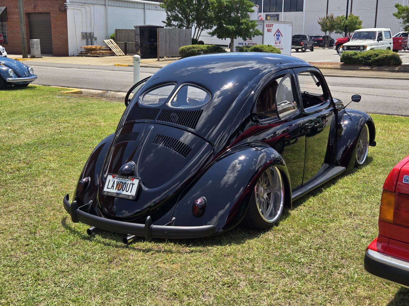 Image may have been reduced in size. Click image to view fullscreen.