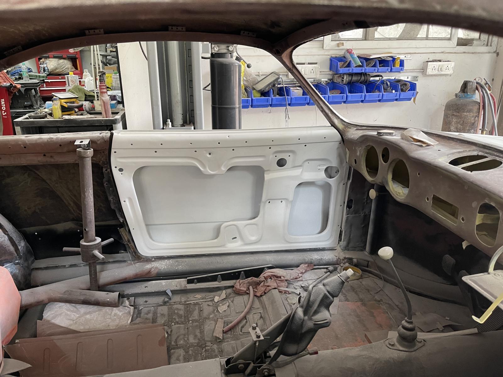 Image may have been reduced in size. Click image to view fullscreen.