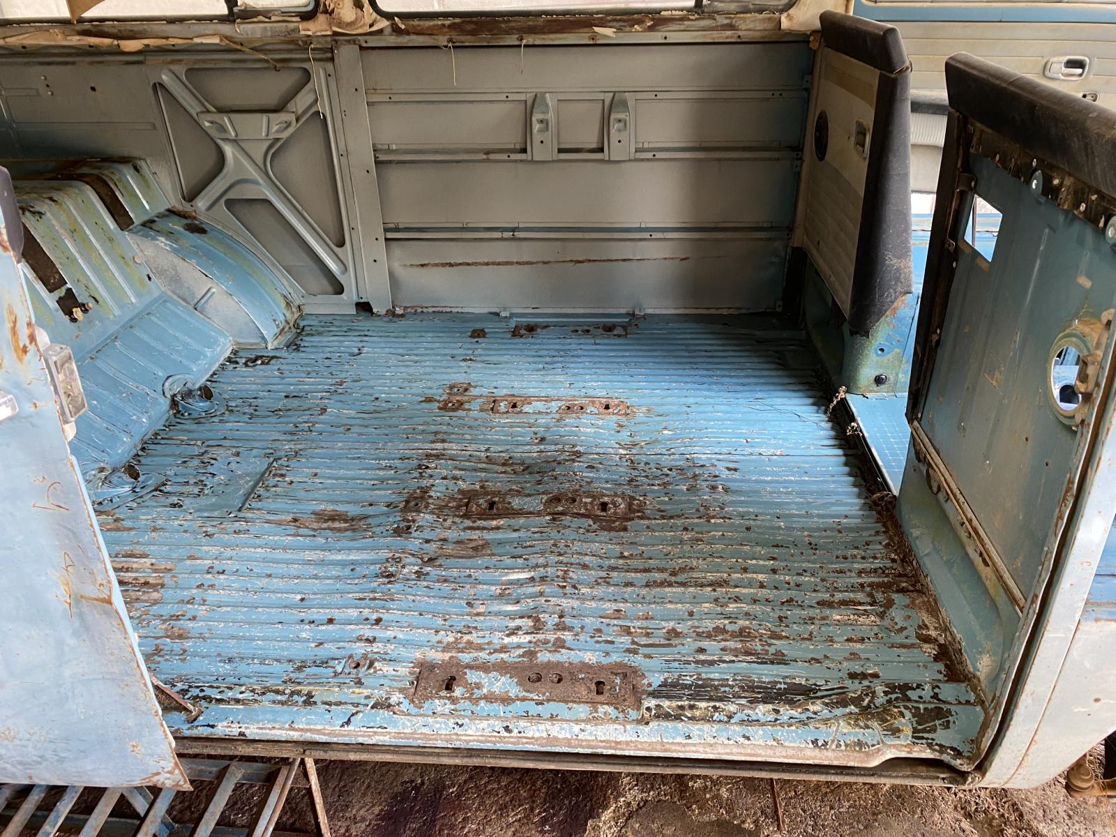 Image may have been reduced in size. Click image to view fullscreen.