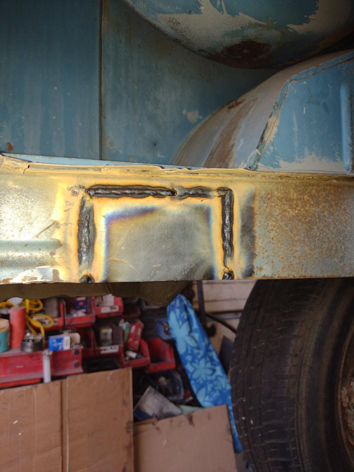 Image may have been reduced in size. Click image to view fullscreen.