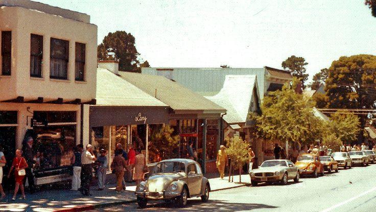 Image may have been reduced in size. Click image to view fullscreen.