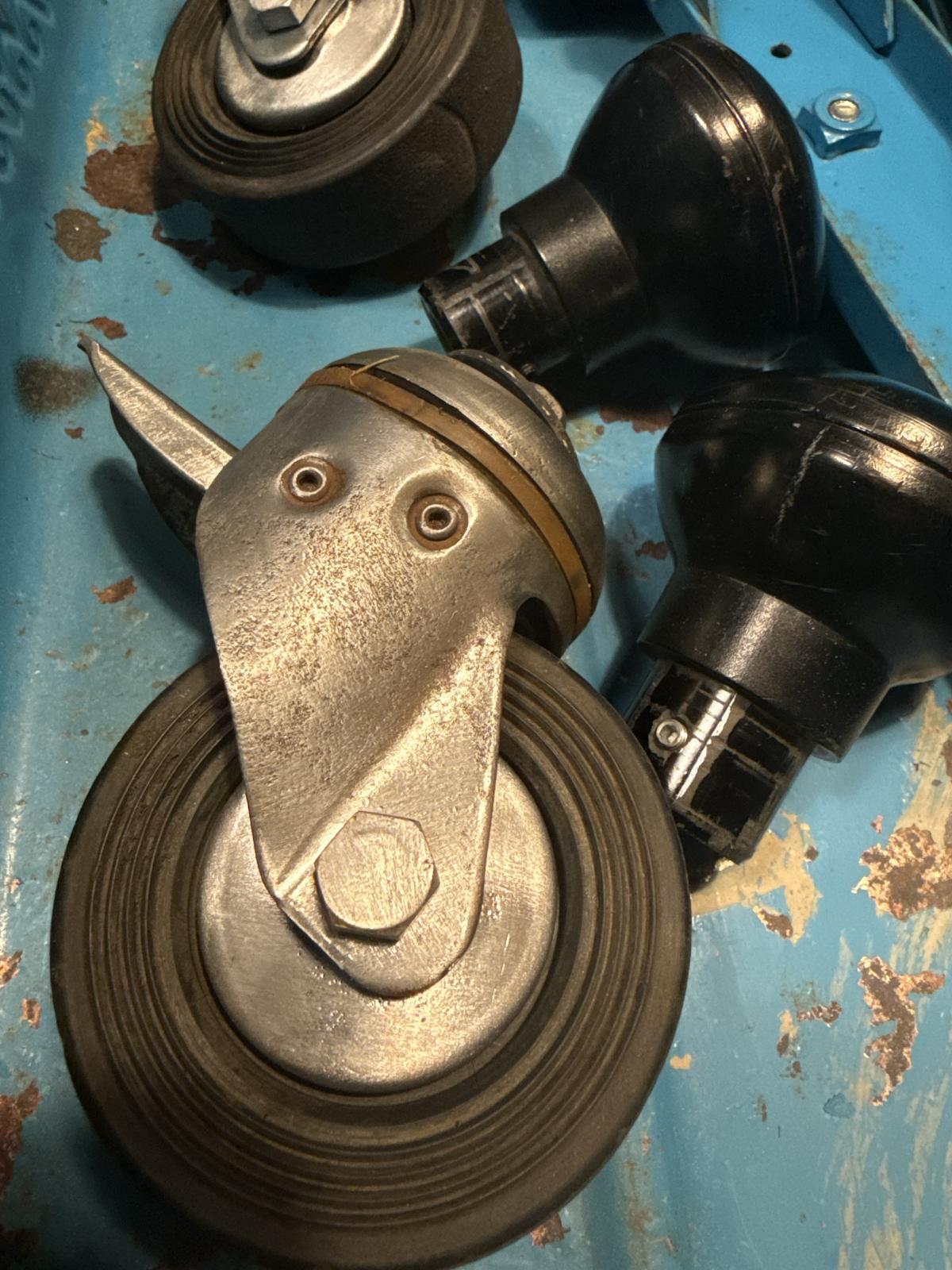 Image may have been reduced in size. Click image to view fullscreen.