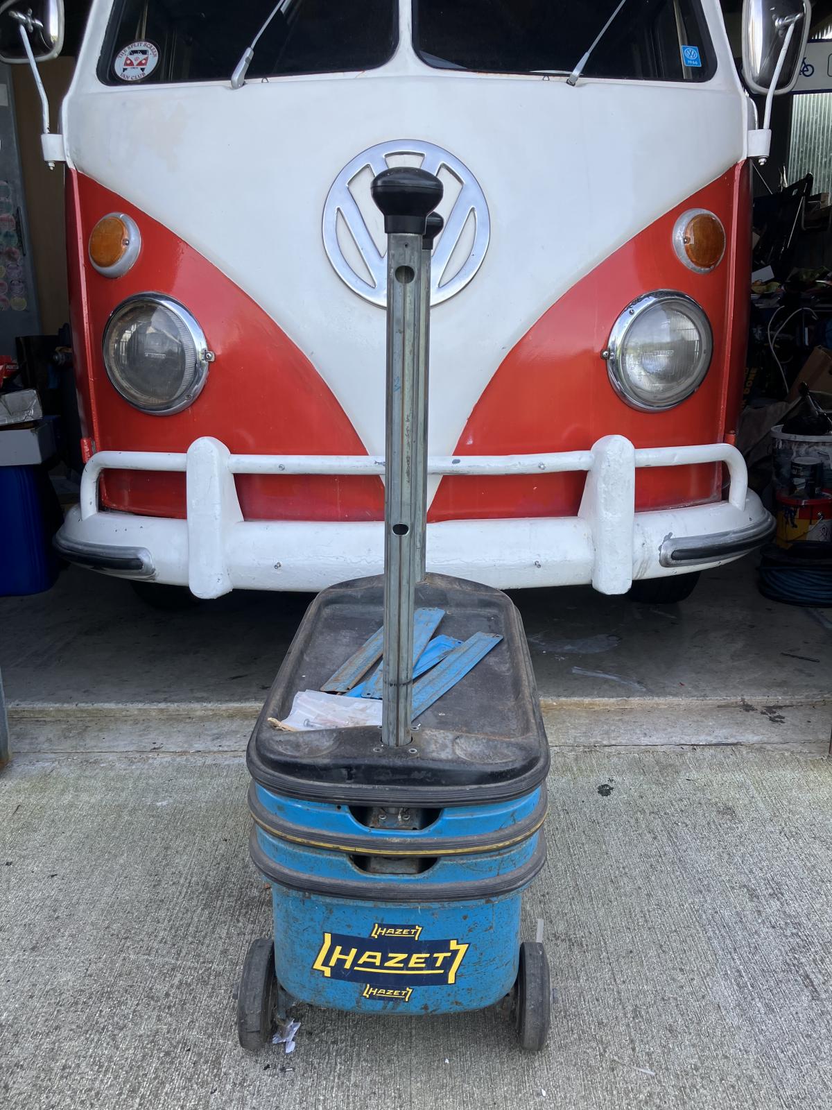 Image may have been reduced in size. Click image to view fullscreen.