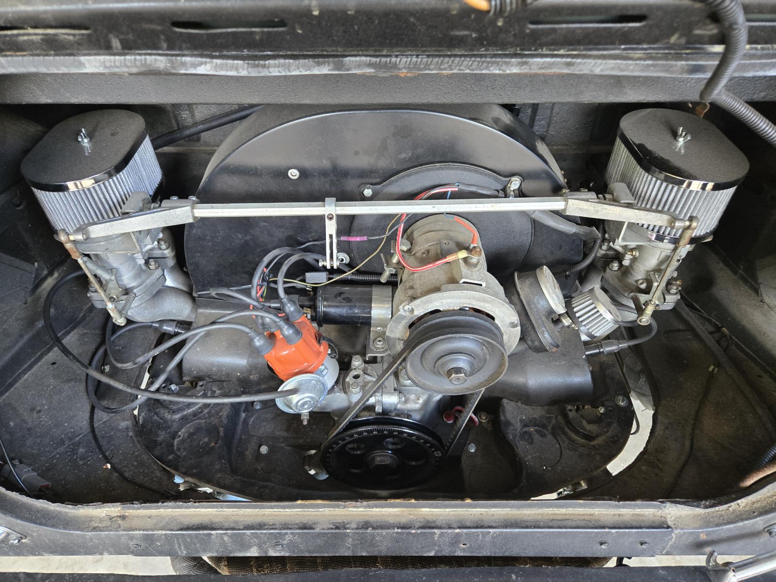 Image may have been reduced in size. Click image to view fullscreen.