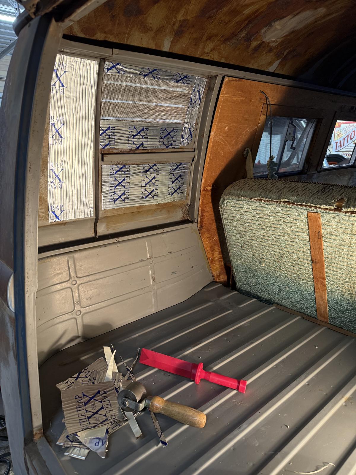 Image may have been reduced in size. Click image to view fullscreen.