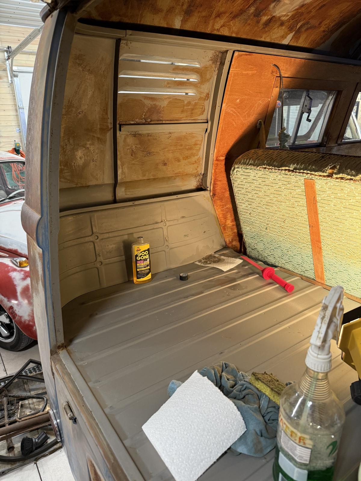 Image may have been reduced in size. Click image to view fullscreen.