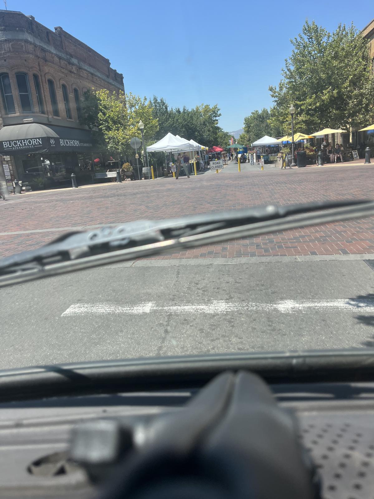 Image may have been reduced in size. Click image to view fullscreen.