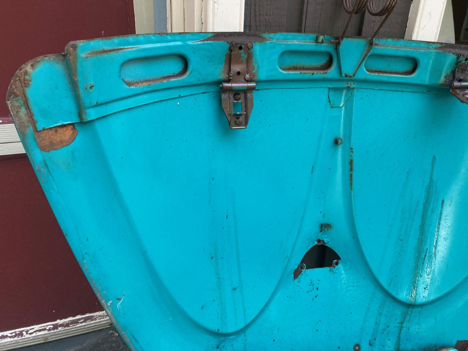 Image may have been reduced in size. Click image to view fullscreen.