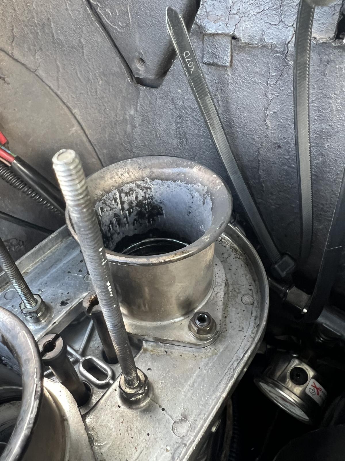 Image may have been reduced in size. Click image to view fullscreen.