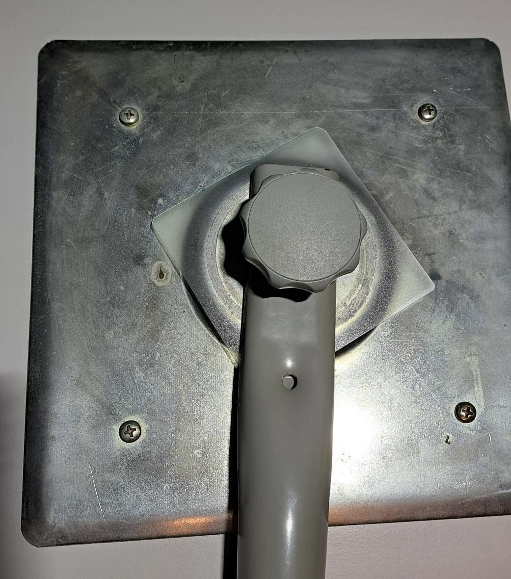 Image may have been reduced in size. Click image to view fullscreen.