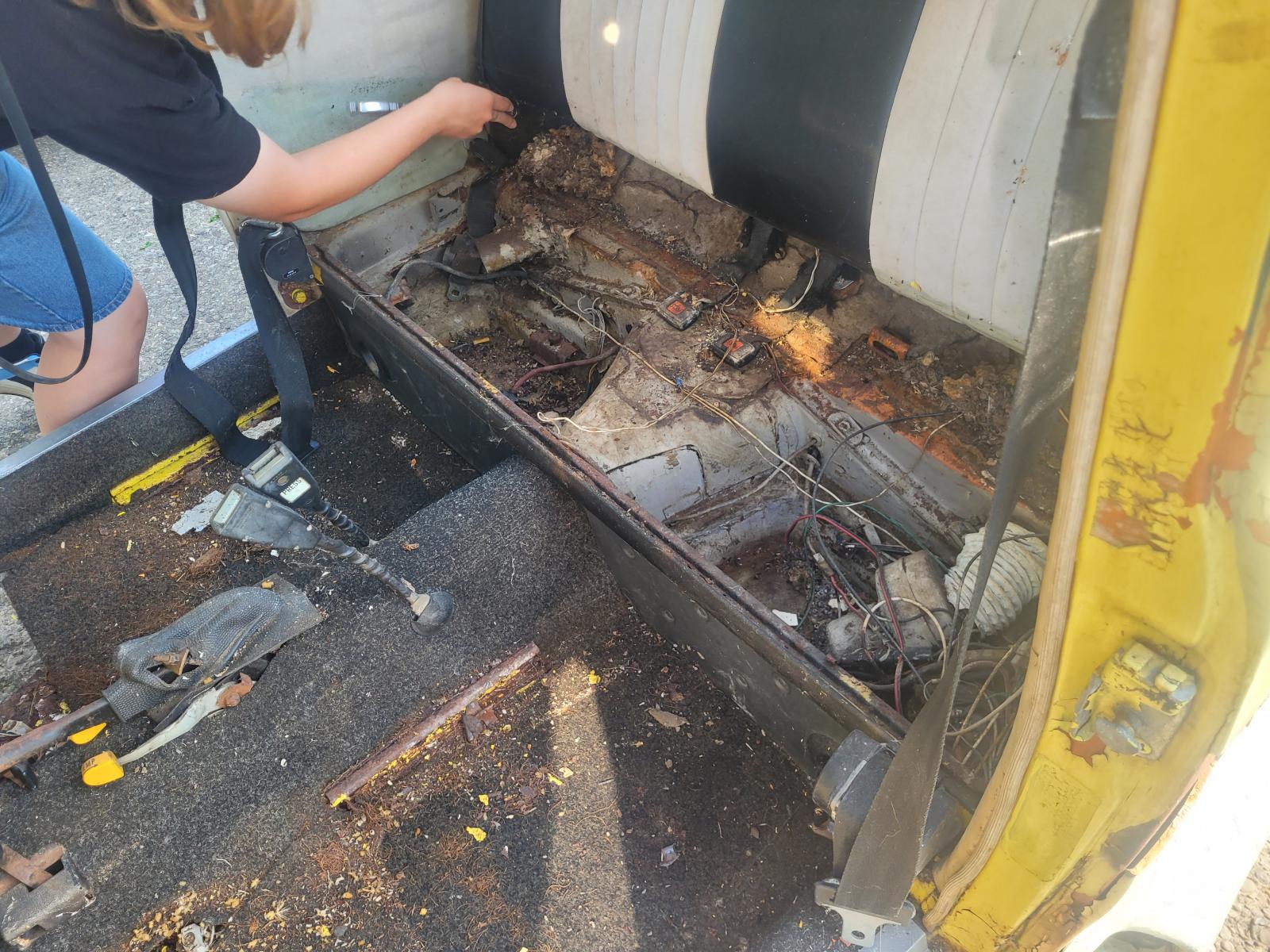 Image may have been reduced in size. Click image to view fullscreen.