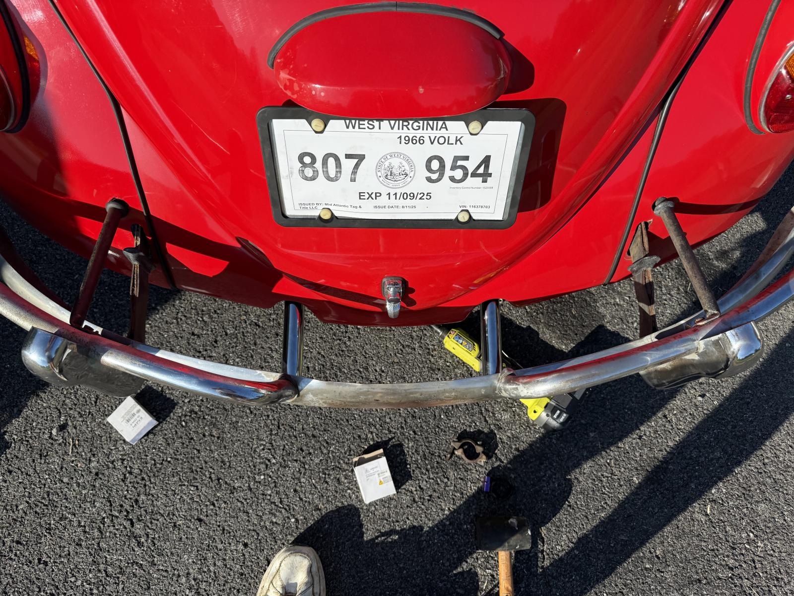 Image may have been reduced in size. Click image to view fullscreen.