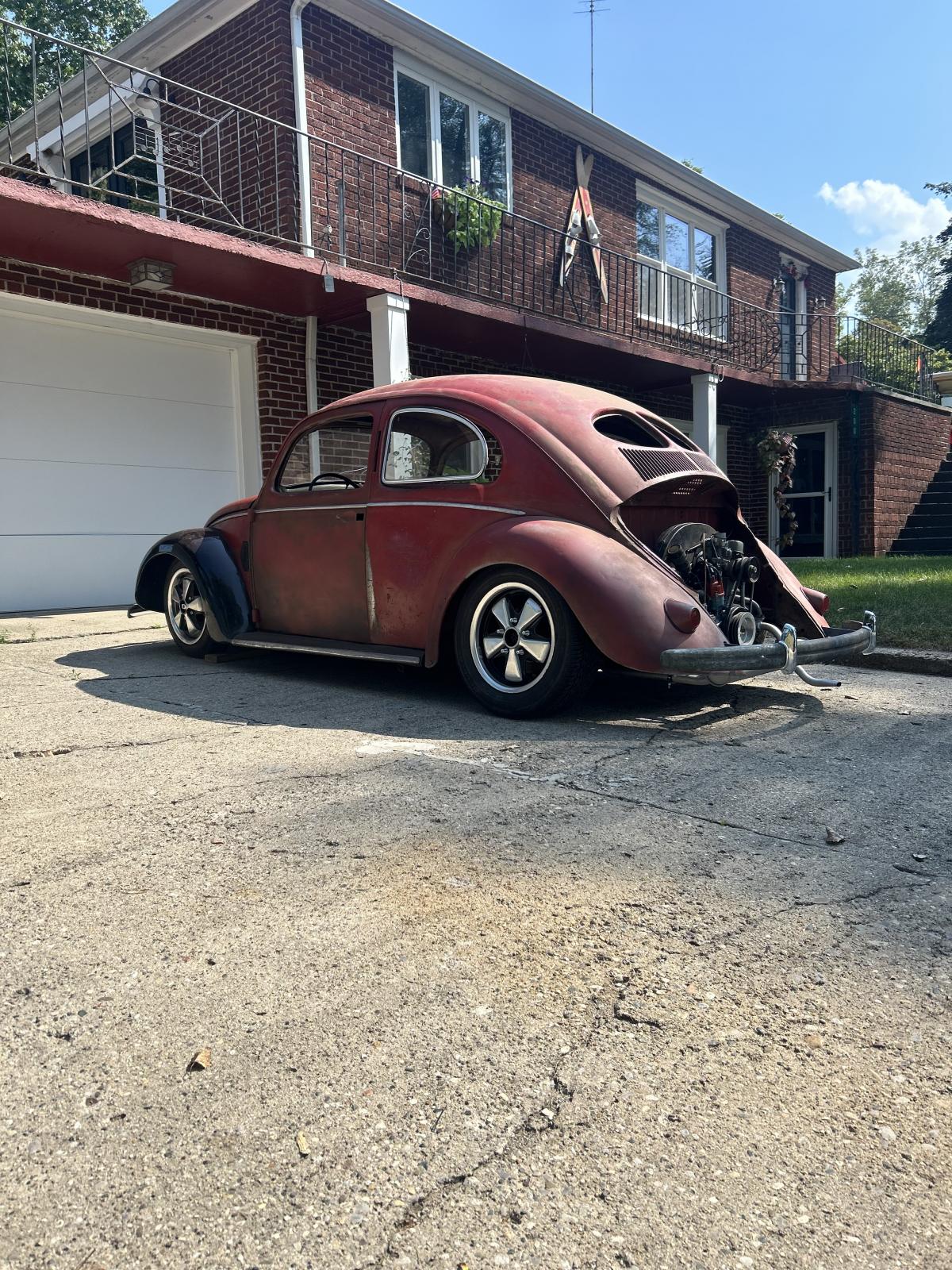 Image may have been reduced in size. Click image to view fullscreen.