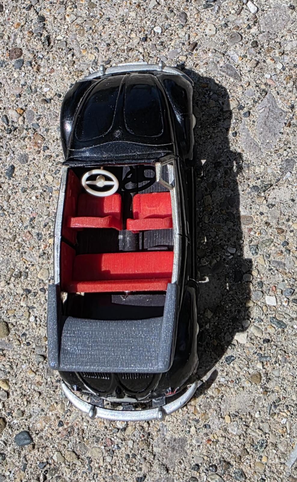 Image may have been reduced in size. Click image to view fullscreen.