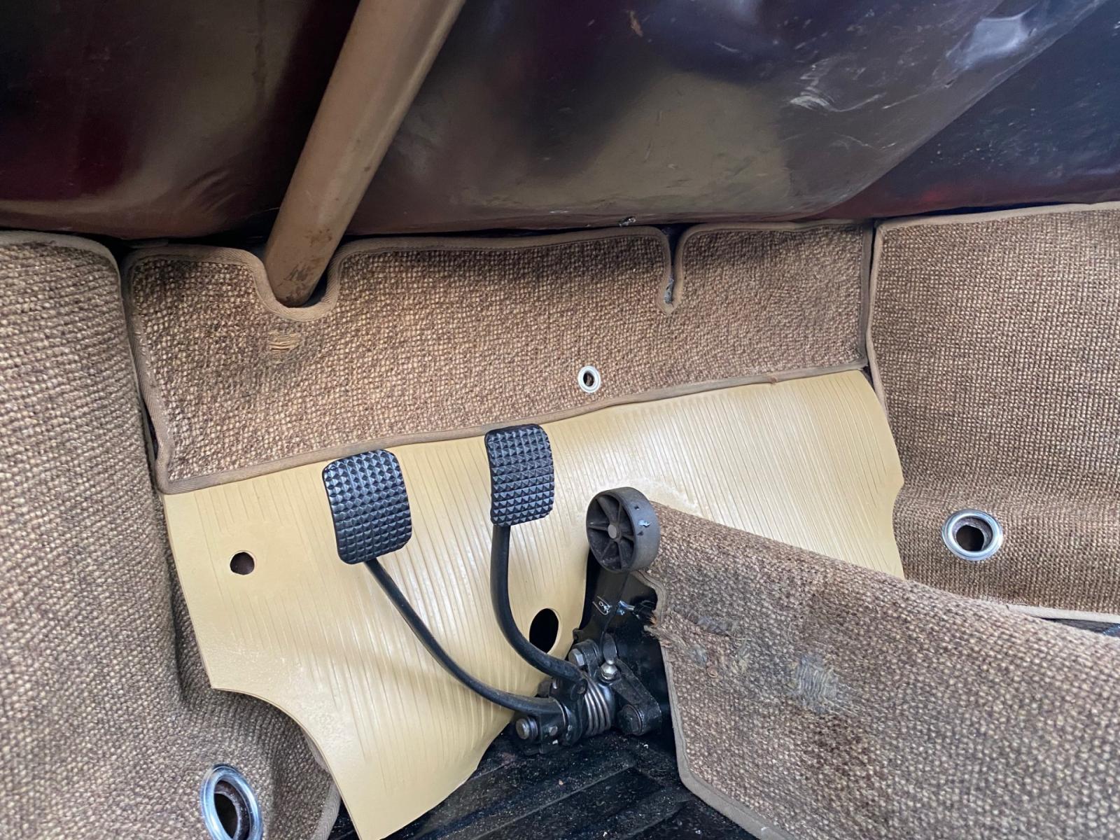 Image may have been reduced in size. Click image to view fullscreen.